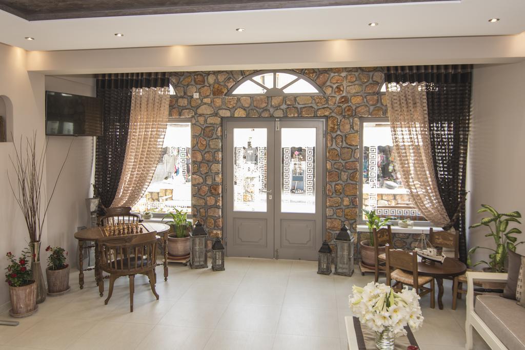 Polydefkis Hotel Kamari  Exterior photo