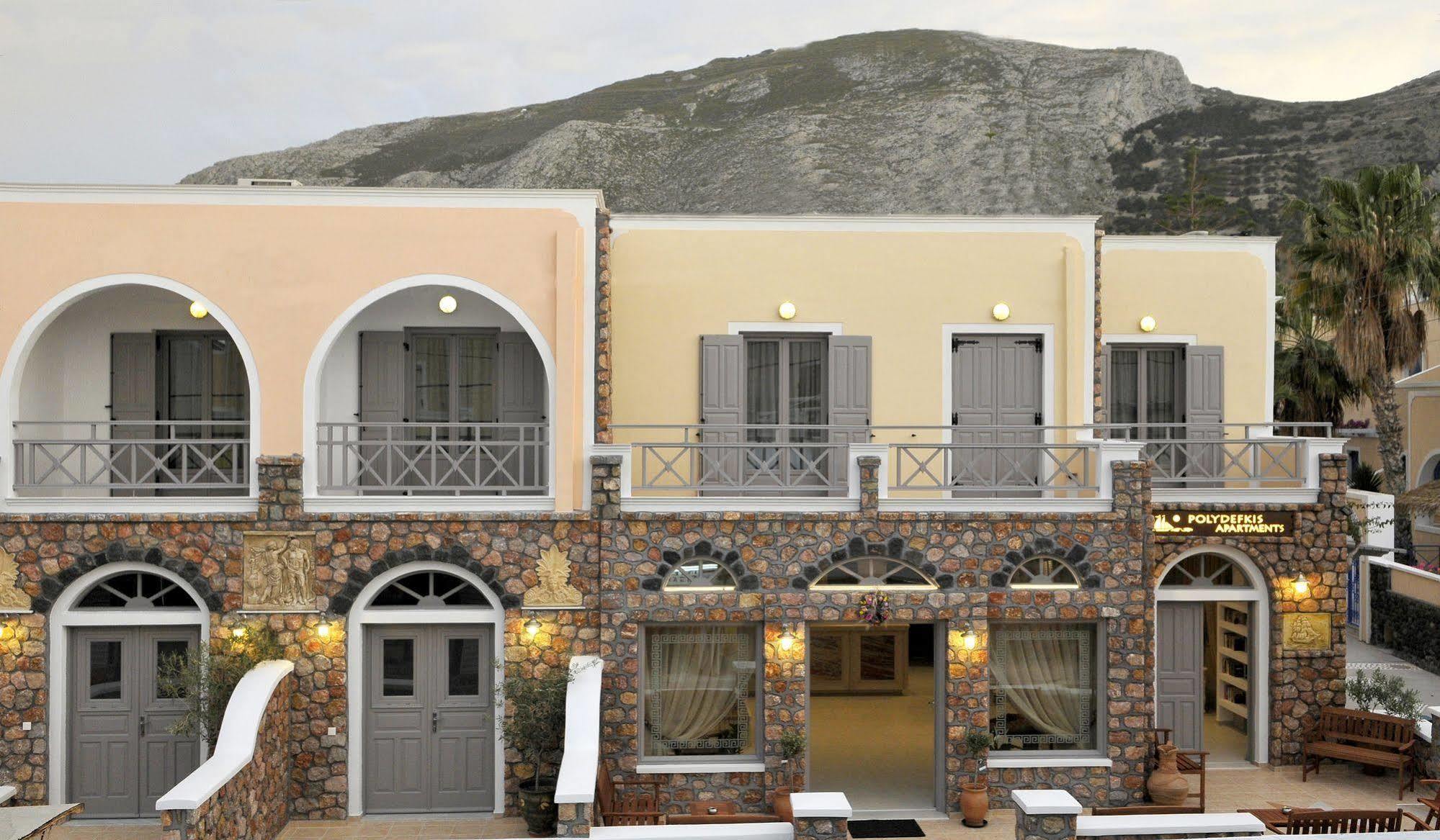 Polydefkis Hotel Kamari  Exterior photo